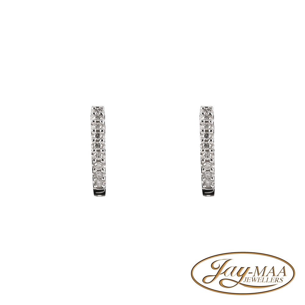 Jewellery-Ad-Social-Media-Jay-Maa-Jewellers-White-Gold-Diamond-Earrings-01-Front
