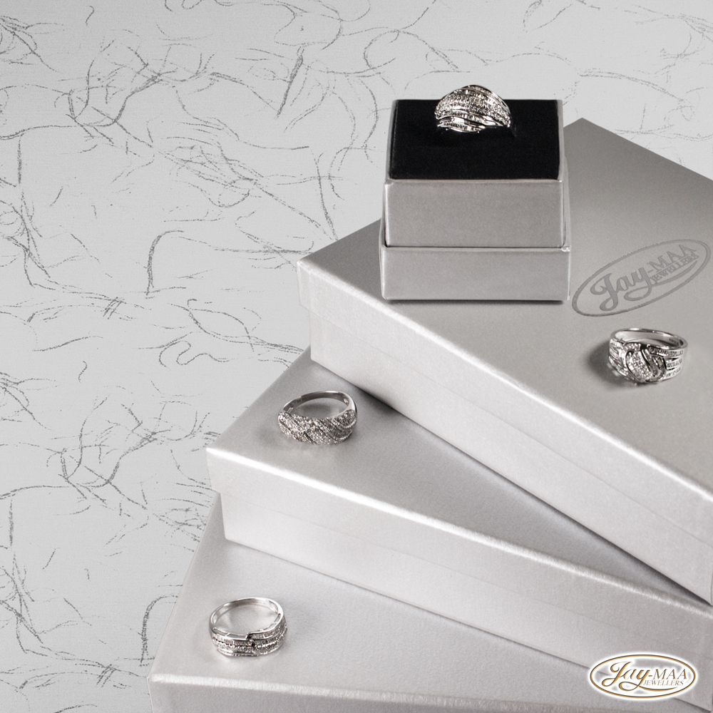 Jewellery-Ad-Social-Media-Jay-Maa-Jewellers-White-Gold-Diamond-Rings